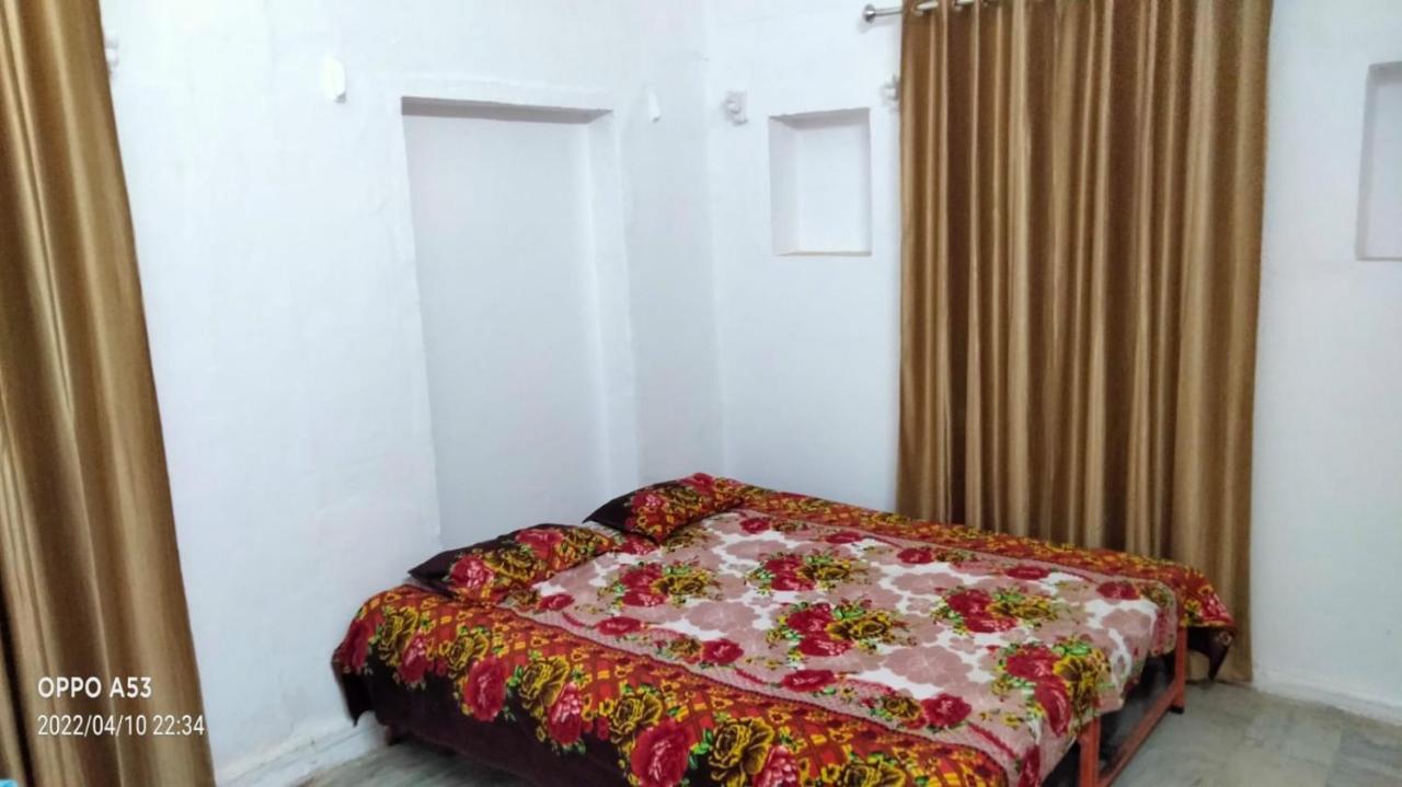 Shri Swami Sheetal Das Aashram Dharmshala Varanasi Luaran gambar